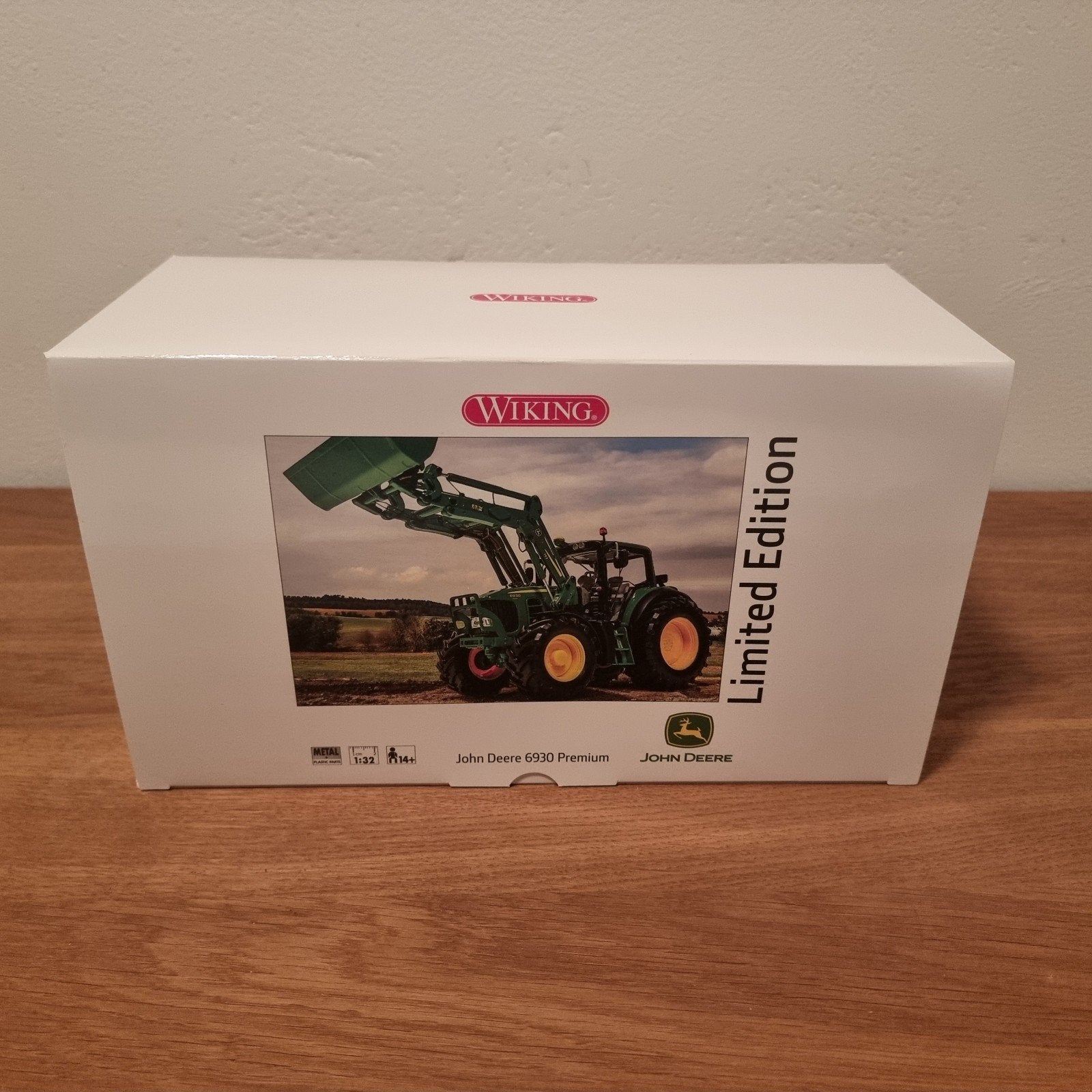 John Deere 6930 avec chargeur frontal Wiking, Enlèvement ou Envoi, Neuf, Tracteur et Agriculture, Autres marques