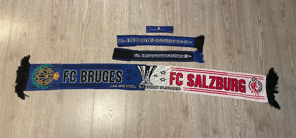 Lot Club Brugge 2 écharpes de football Bruges pour voitures, Enlèvement ou Envoi