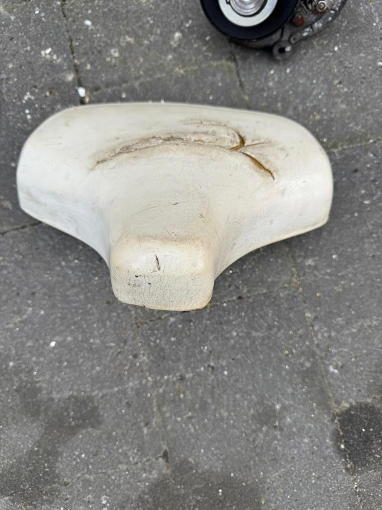 Zadel perfect om te bekleden, Ophalen, Zadel