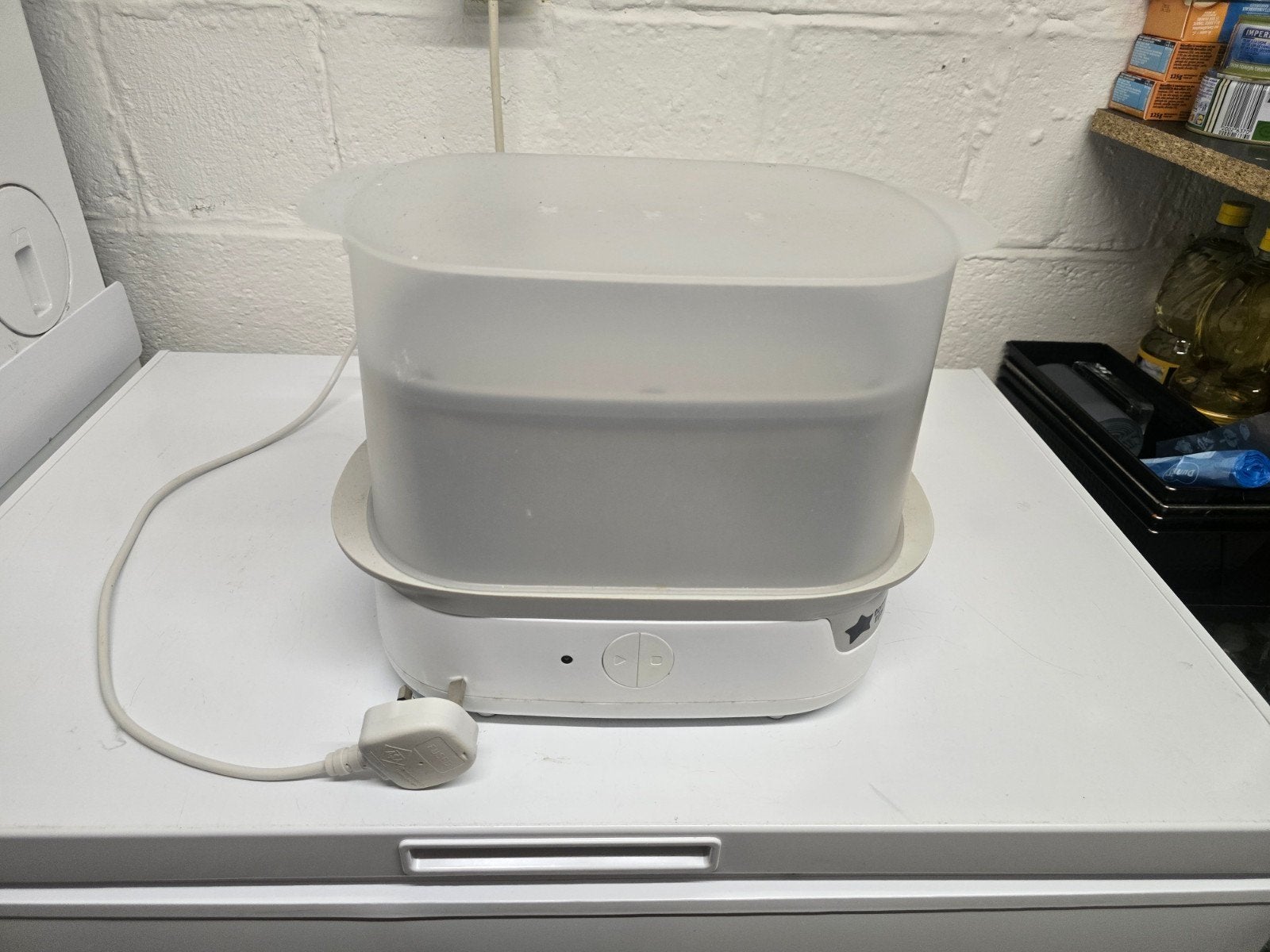 Tommee Tippee stérilisateur biberons, Enfants & Bébés, Automatique, Stérilisateur, Comme neuf, Enlèvement