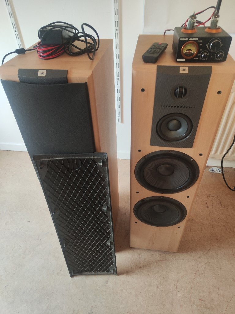 Amplificateur audio à tube JBL LX2005+Douk -  Hi-Fi complet, JBL, Bluetooth, 60 à 120 watts, Enlèvement