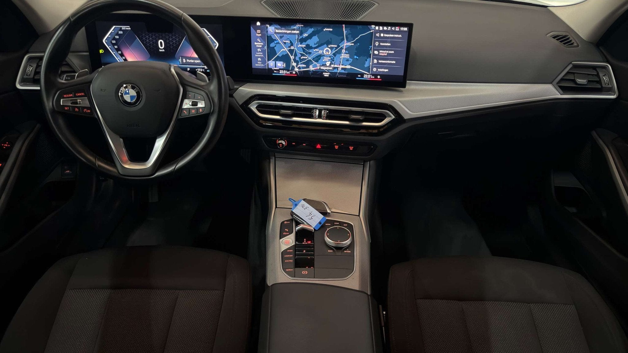 BMW 318 iA Facelift Benzine Garantie EURO 6d LED Virtual C, Autos, Achat, Euro 6, Carnet d'entretien, Noir