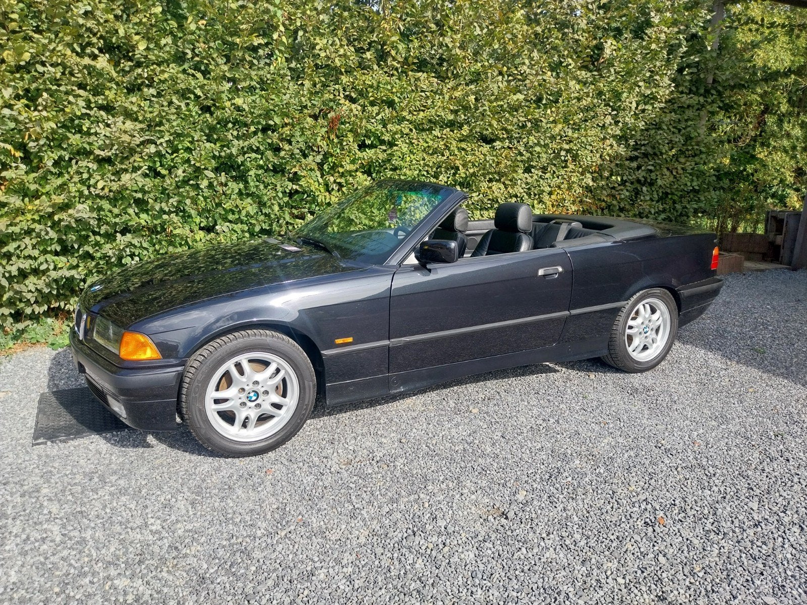 BMW 318i cabrio, foto 3