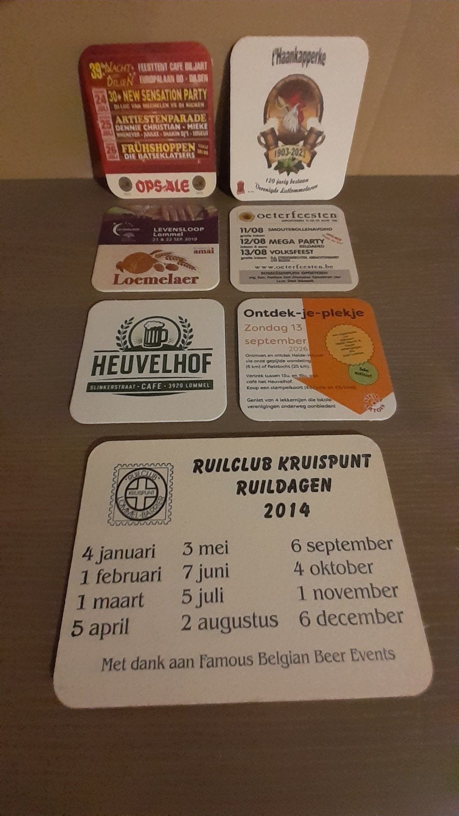 31 bierviltjes met op achter kant data´s in nieuwe staat, Verzamelen, Ophalen of Verzenden
