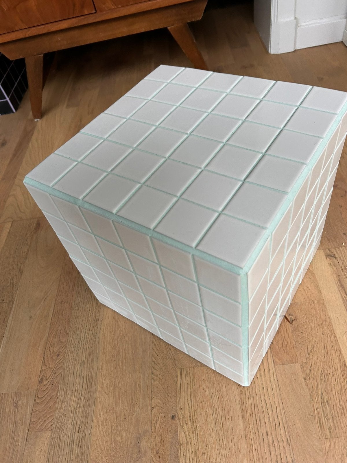 Uniek handgemaakte tegelkubus, Ophalen, Minder dan 55 cm, Vierkant, Nieuw