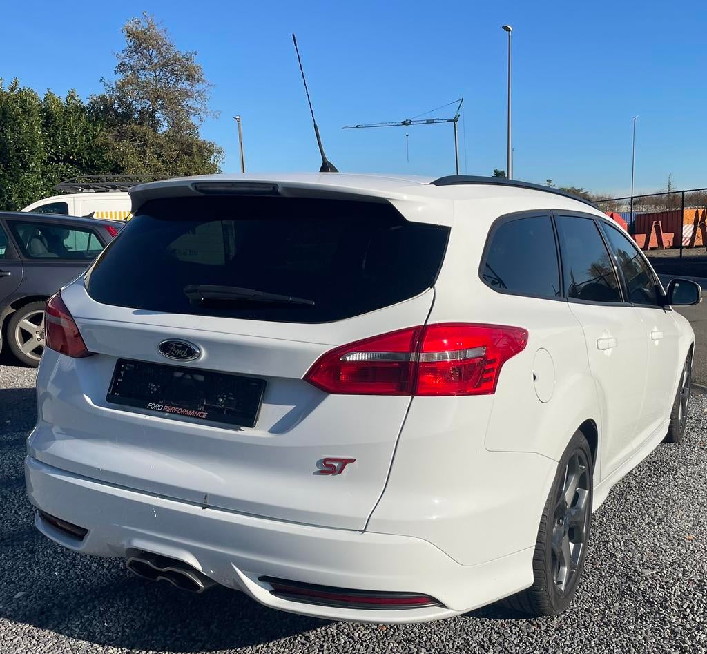 Focus ST mk3.5, Auto's, Stof, 4 cilinders, 0 kg, Wit
