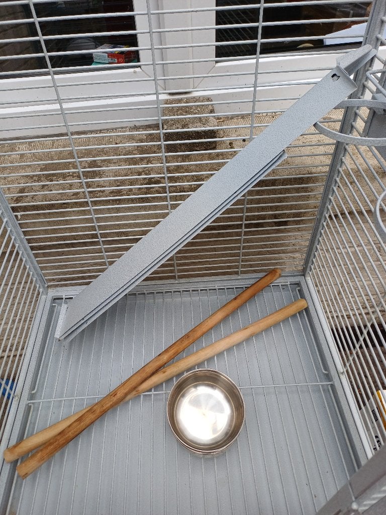 Cage perroquet, Dieren en Toebehoren, Vogels | Hokken en Kooien, Ophalen, Zo goed als nieuw, Aluminium, Vogelkooi