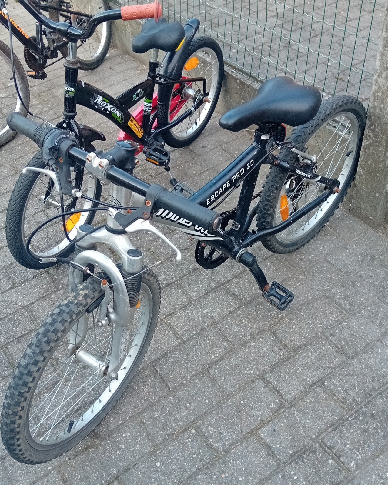 2 vélos pour enfants en bon état état
rien à prévoir dessus., Vélos & Vélomoteurs, Vélos | Garçons, Enlèvement, 18 pouces