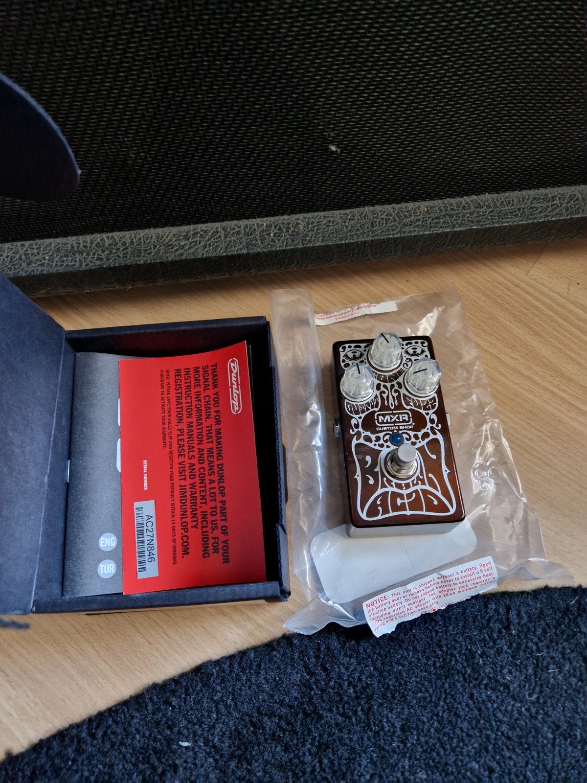 MXR Brown Acid Fuzz, Musique & Instruments, Effets, Enlèvement ou Envoi, Comme neuf, Distortion, Overdrive ou Fuzz