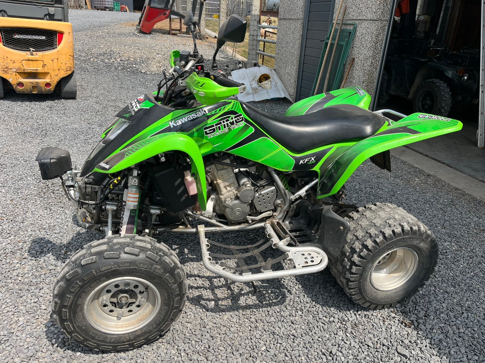Quad kfx 400