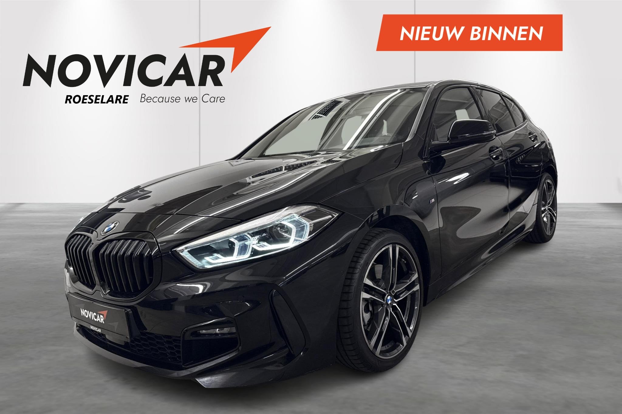 BMW 1 Serie Hatch M-SPORT 118iA (automatique), Autos, BMW, 100 kW, Achat, 129 g/km, 5 portes