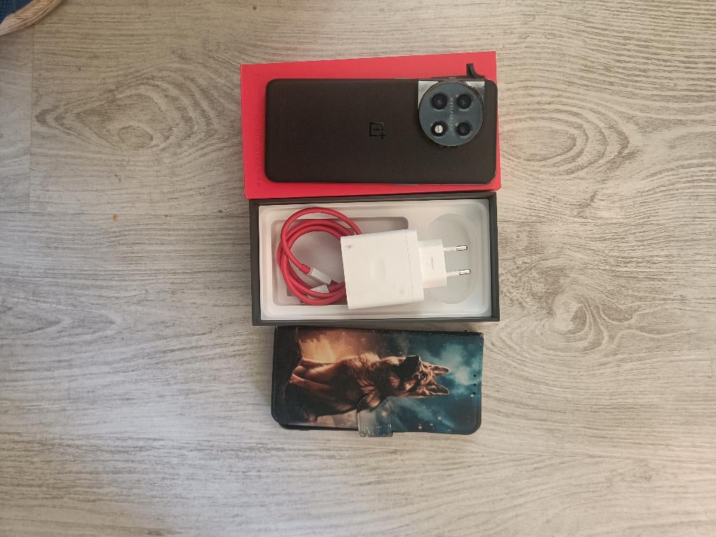 Gsm, Telecommunicatie, Ophalen, Zwart, Touchscreen, Zo goed als nieuw