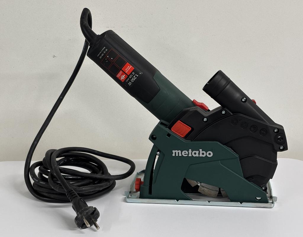 metabo slijpschijf met stofkap, Doe-het-zelf en Bouw, Gereedschap | Slijpmachines, Ophalen of Verzenden, Zo goed als nieuw, 1000 watt of meer