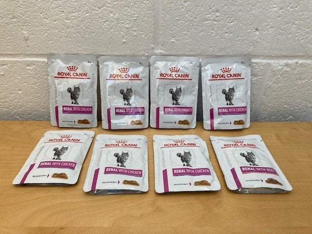 Pack 7x RENAL met kip+1x met rundvlees ROYAL CANIN, Ophalen of Verzenden, Nieuw
