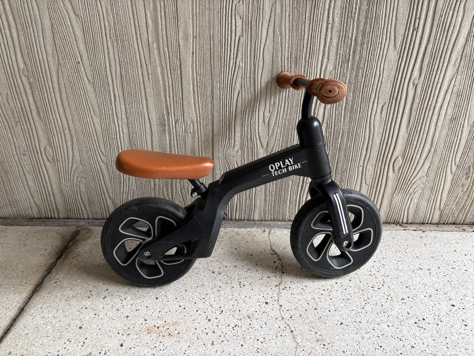 Loopfiets Qplay, Ophalen, Zo goed als nieuw, Loopfiets