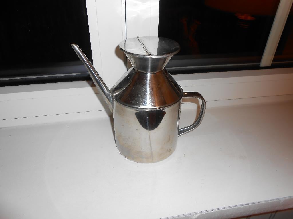 Oliekan - RVS Roestvrijstaal - 1 liter, Ophalen of Verzenden