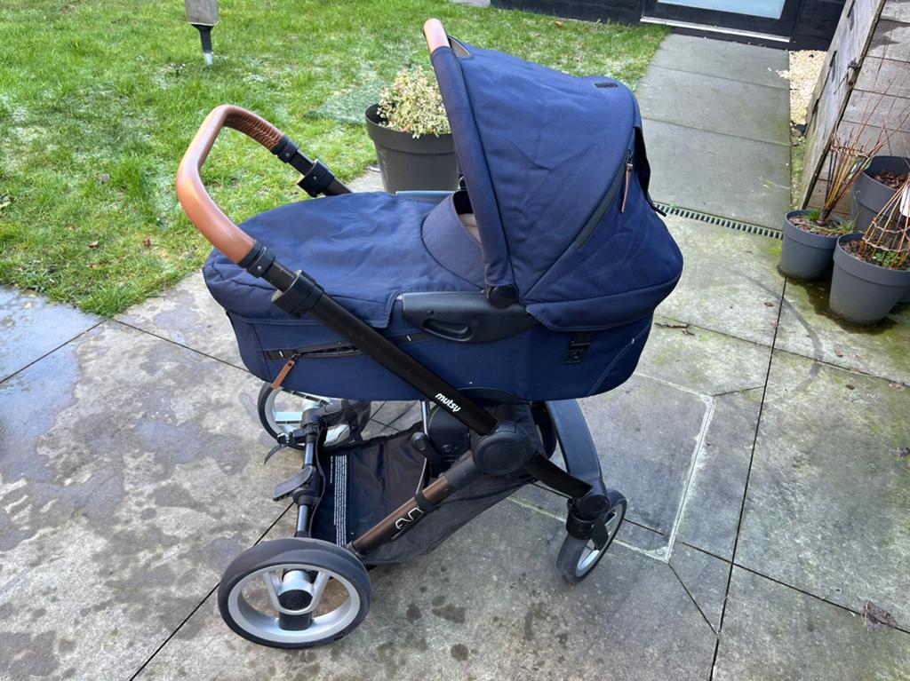3 in 1 buggy, Ophalen, Gebruikt, Mutsy, Verstelbare duwstang
