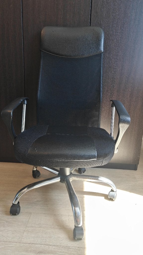 Bureaustoel (Zwart - Kruisvoetwielen), Enlèvement ou Envoi, Utilisé, Noir, Chaise de bureau