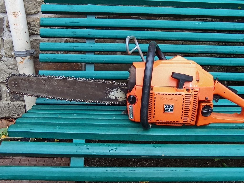 Tronçonneuse Husqvarna, Jardin & Terrasse, Enlèvement, Utilisé
