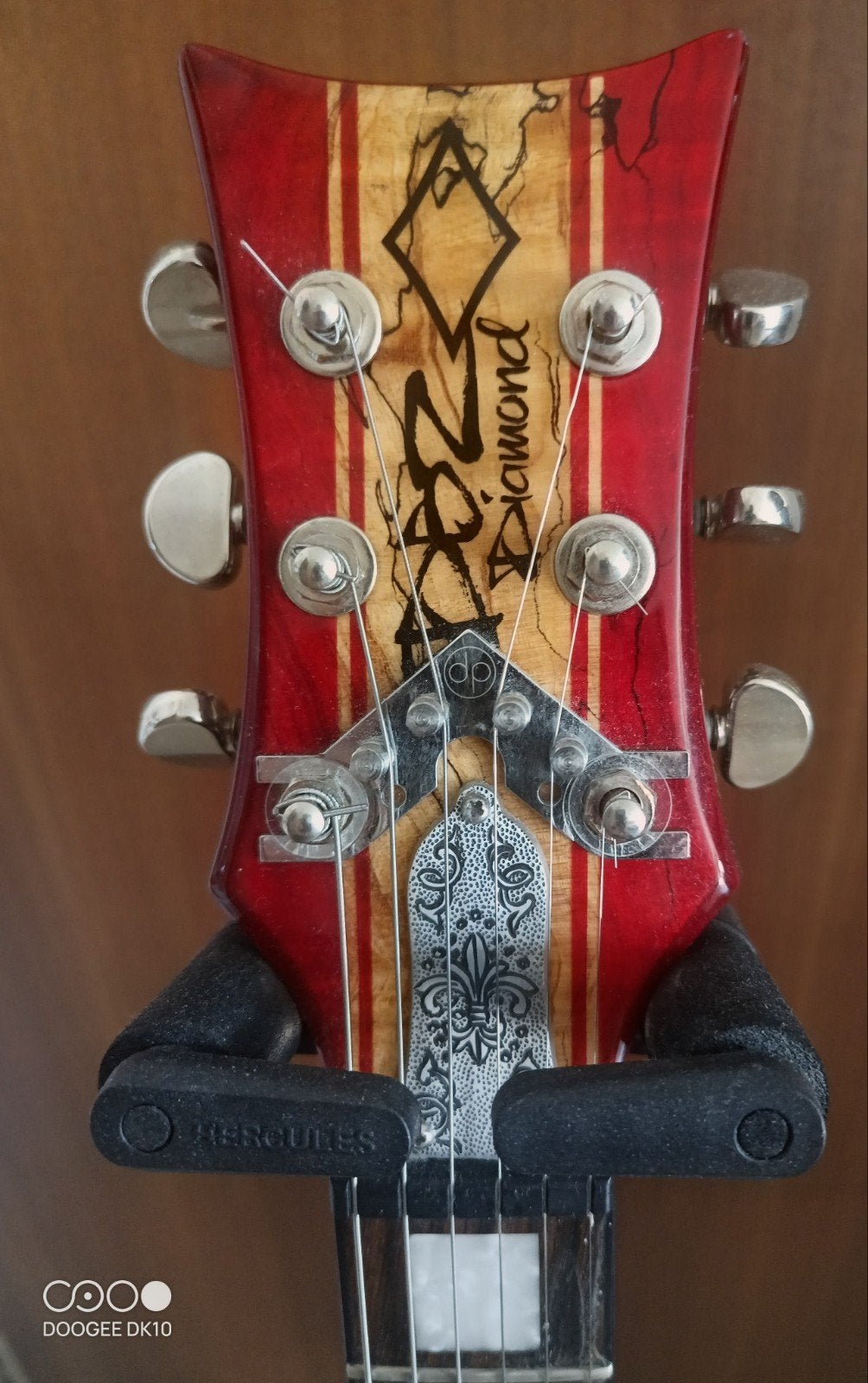 Guitare DBZ, Musique & Instruments, Instruments à corde | Guitares | Électriques, Comme neuf, Solid body, Autres marques, Enlèvement