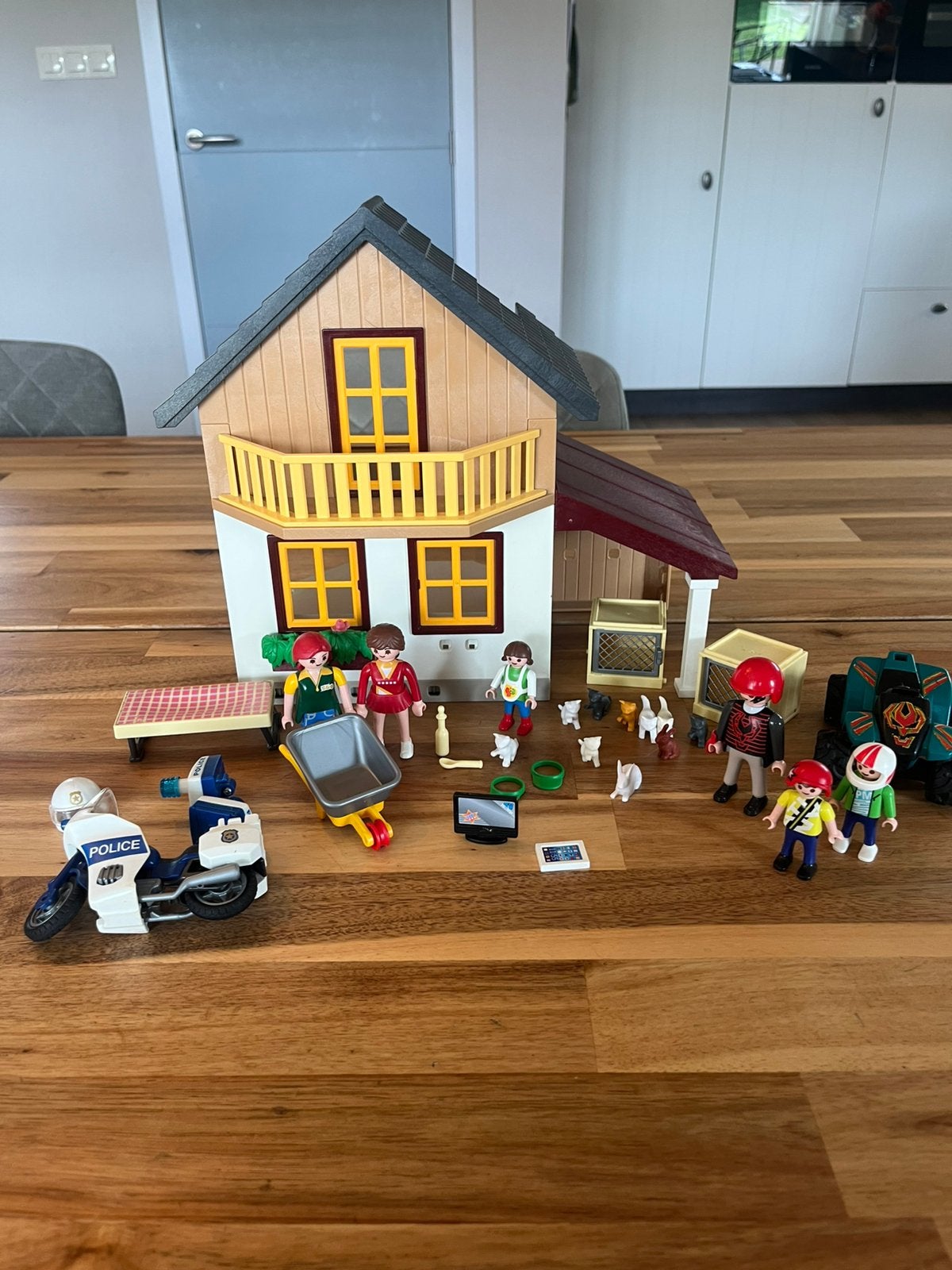 Playmobil Hoeve 5120 incompleet met extras, Kinderen en Baby's, Verzenden, Gebruikt, Figuren