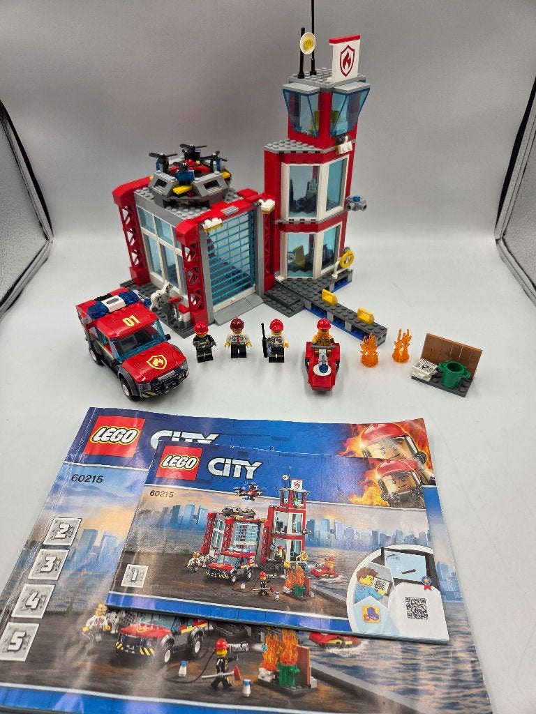 Lego City 60215 Caserne de pompiers, City, Enlèvement ou Envoi, Lego, Ensemble complet
