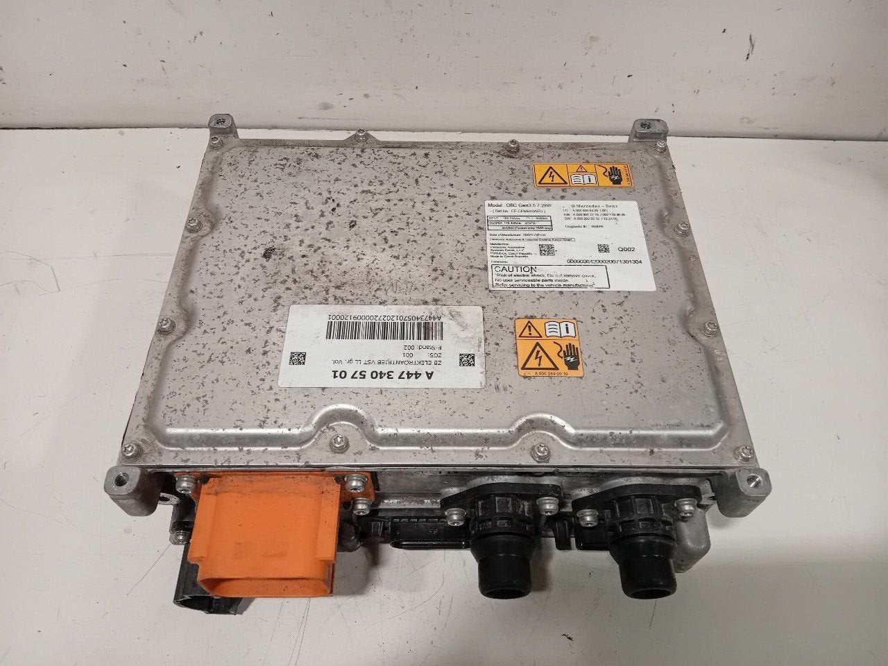 Converter Mercedes-Benz eVito, Onderdelen@venauto.nl, Van der Ven Autorecycling B.V., Gebruikt, Ettenseweg 76, 4706 PB Roosendaal, The Netherlands