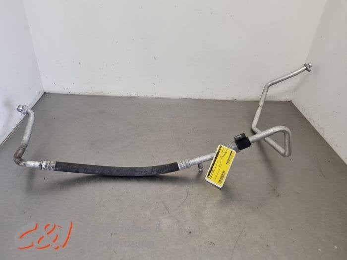 Tuyau clim d'un Renault Master, Autos : Pièces & Accessoires, Autres pièces automobiles, Renault, -, 3 mois de garantie, Utilisé