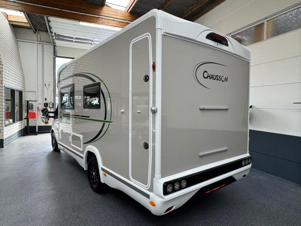 Ford Transit Chausson 640 Titanium Ultimate, Caravans en Kamperen, Mobilhomes, Automaat, Ford, 6 tot 7 meter, Diesel