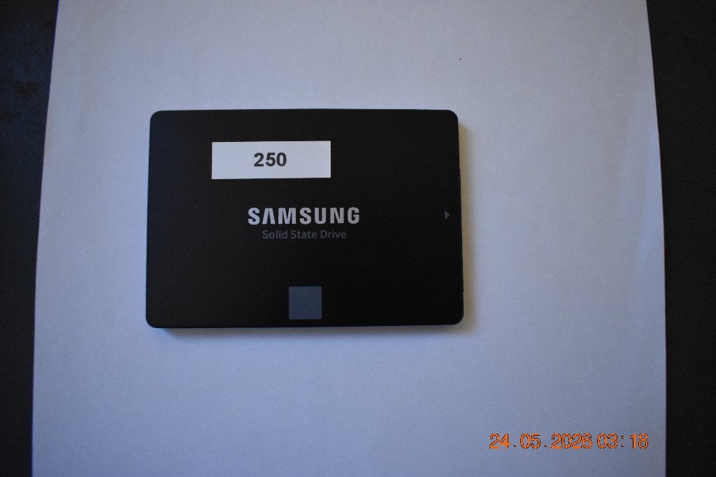 Samsung 850 EVO 250 Go comme neuf, Computers en Software, Harde schijven, Zo goed als nieuw, Desktop, Intern, SSD, SATA, Ophalen