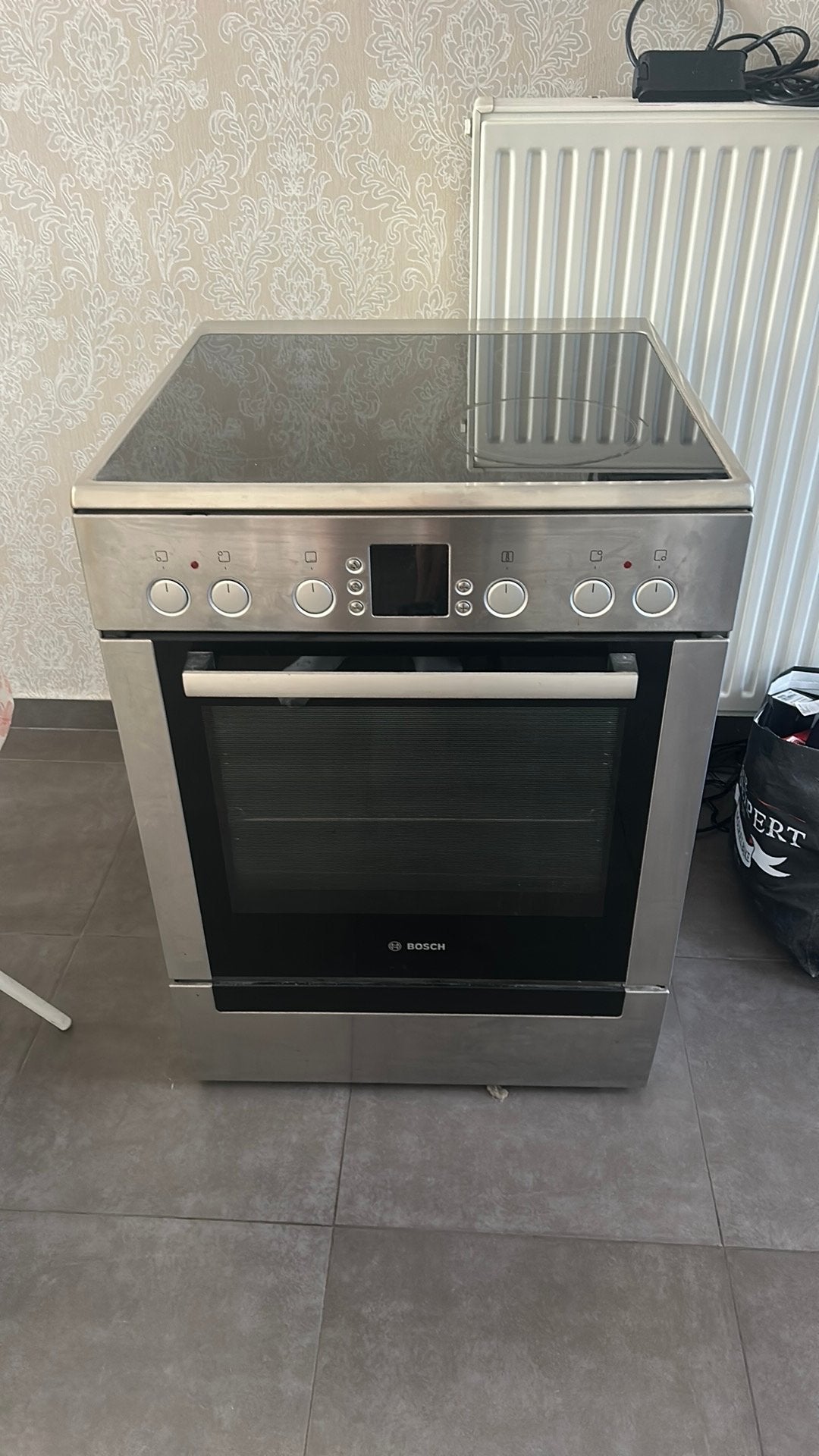 Fornuis + oven, Elektronische apparatuur, Ophalen, Gebruikt, 45 tot 60 cm, Minder dan 85 cm