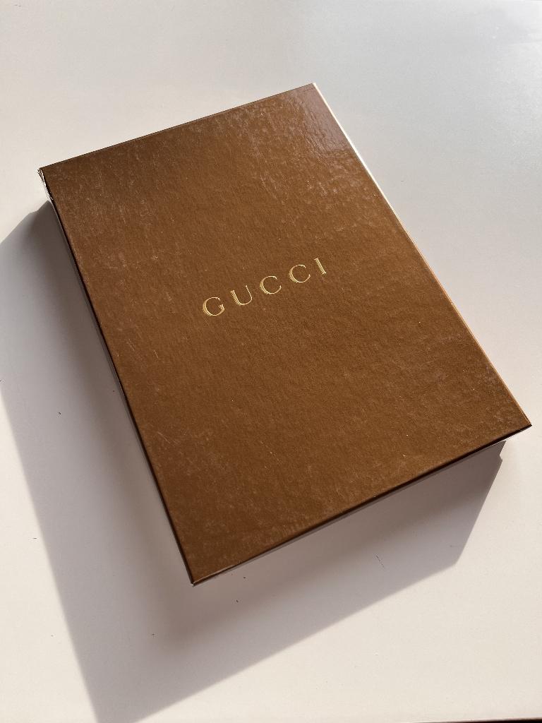 Bloc de feuilles A4 Gucci, Enlèvement ou Envoi, Comme neuf, Papier, Carnet de croquis ou à dessin