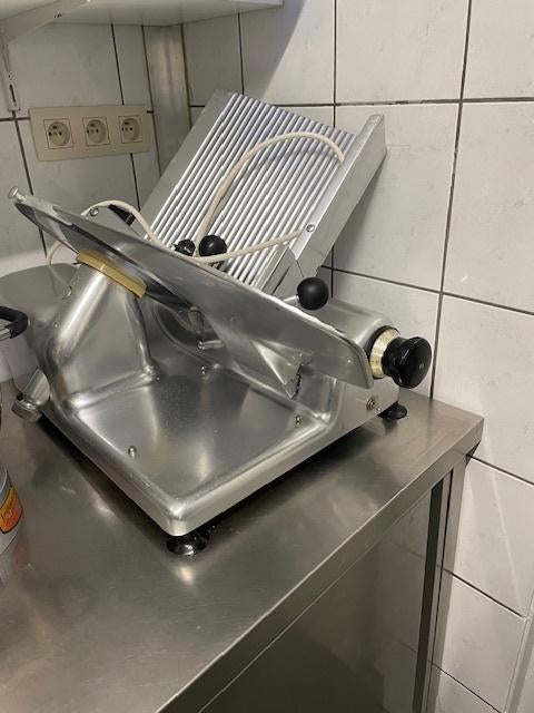 Snijmachine, Ophalen, Gebruikt, Bakkerij en Slagerij