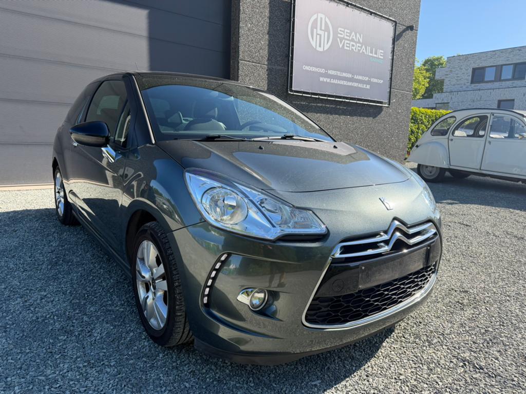 Citroen DS3 1.6 VTI Automaat 2011, Euro 5, Zwart, 4 cilinders, Bedrijf