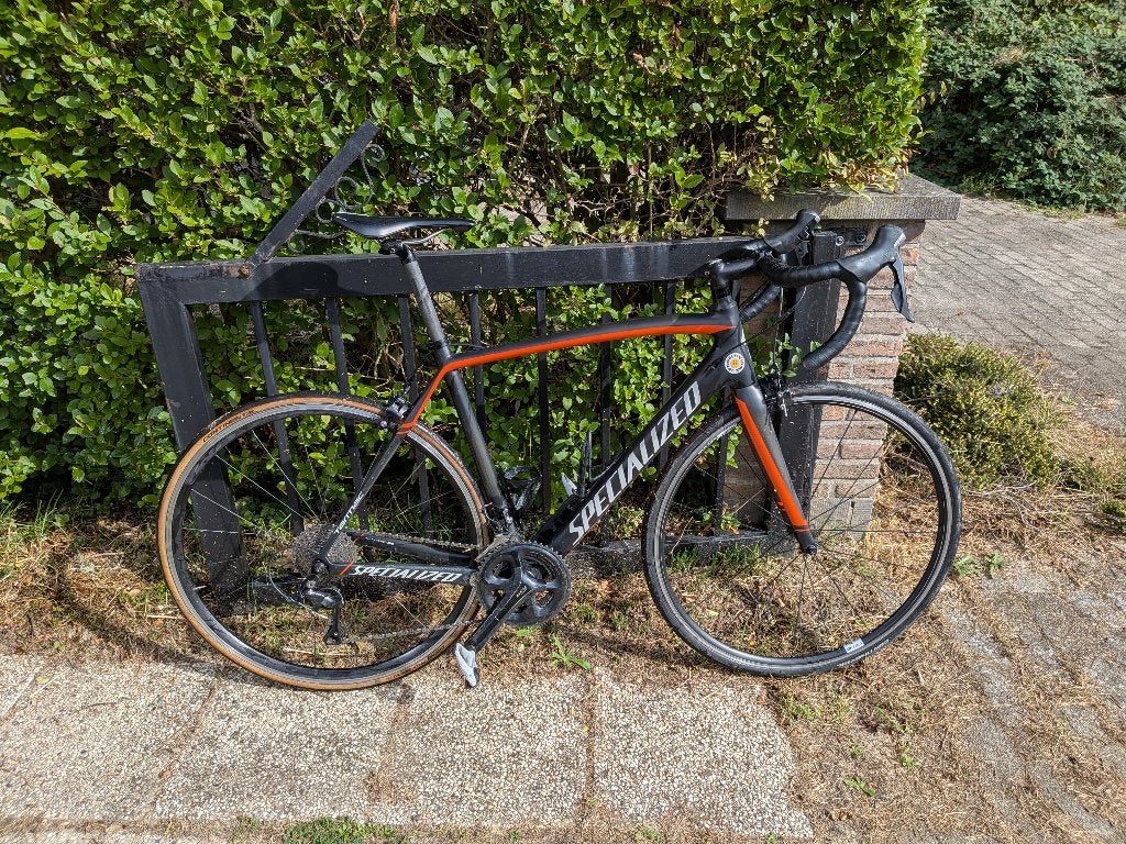 Specialized Tarmac FACT full carbone, Autres marques, Frein sur jante, Enlèvement, 28 pouces