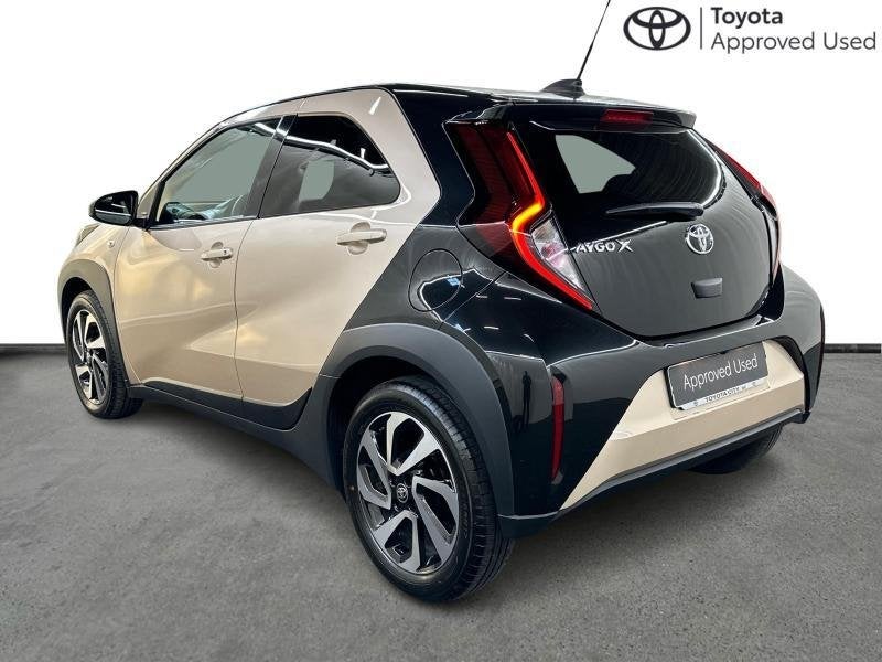 Toyota Aygo AT Pulse | carplay | camera, Automaat, 72 pk, Beige, https://public.car-pass.be/vhr/d4e4bb4d-1396-4894-b66f-fa5084ce4f08