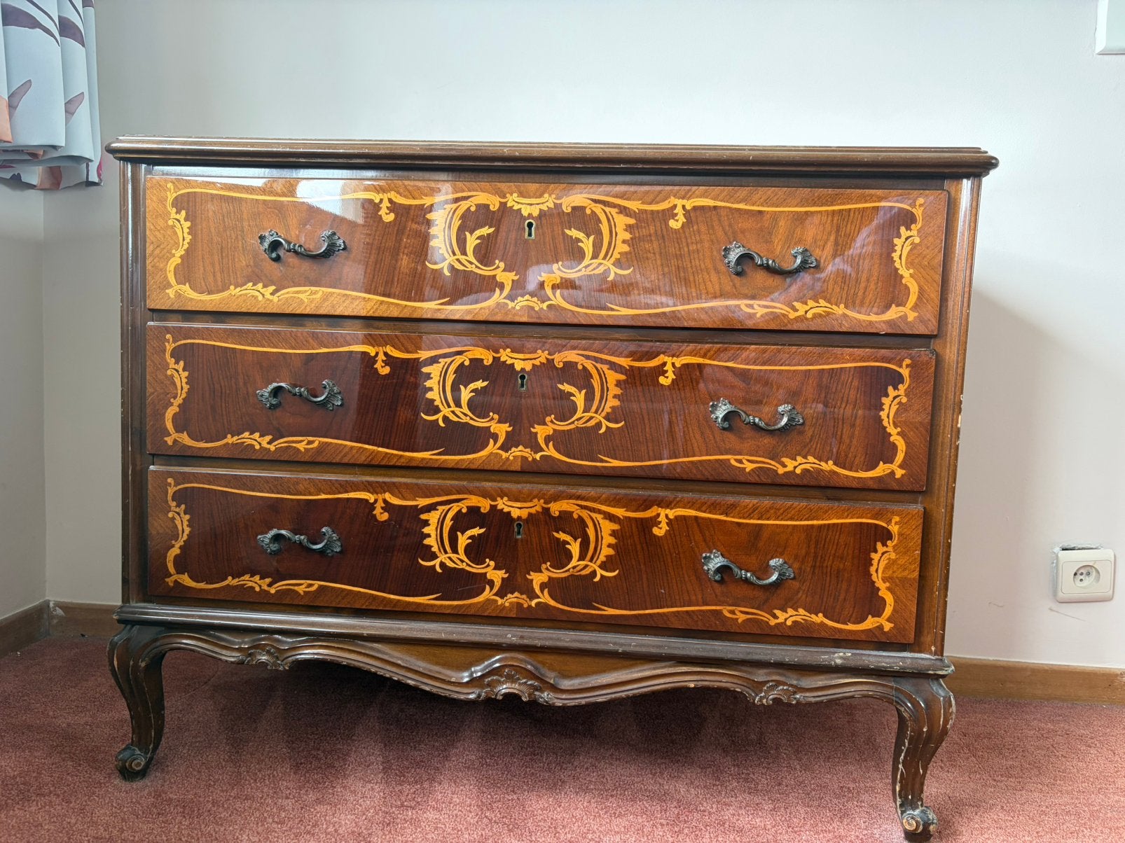 Antieke commode in Lodewijk XV-stijl, Ophalen, Zo goed als nieuw