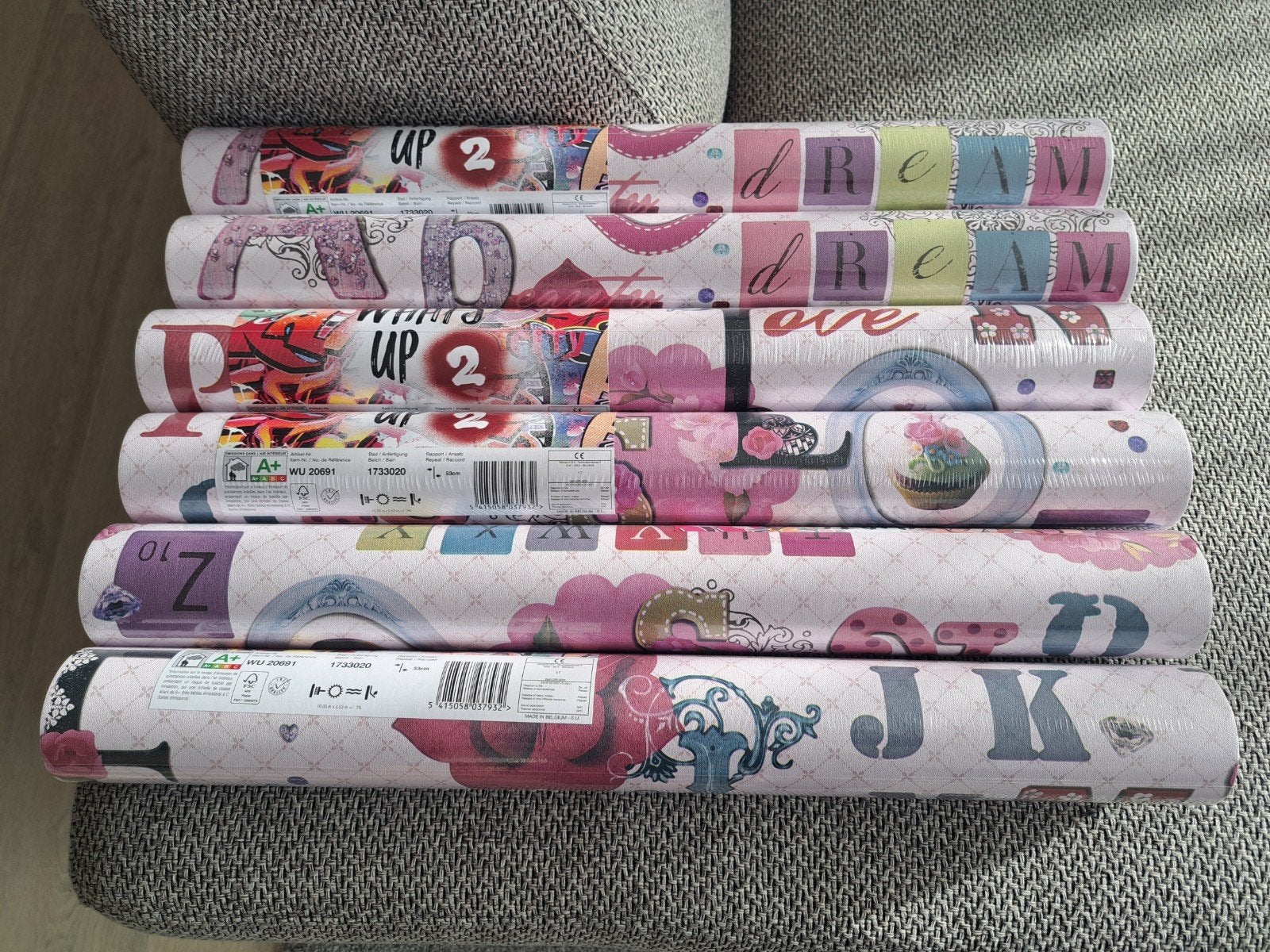 Papier peint polaire, Enlèvement