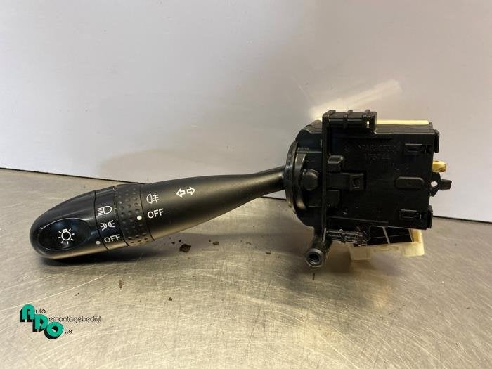 Commutateur feu clignotant d'un Opel Agila (Agila 08-), -, Opel, 3 mois de garantie, Utilisé