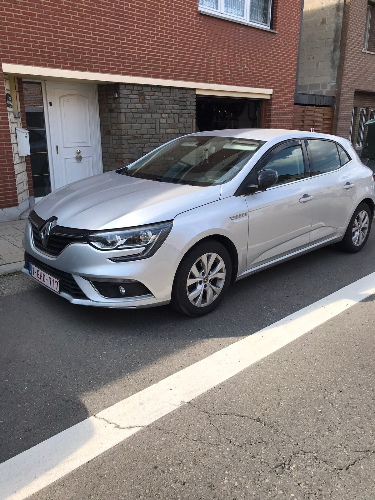 Renault Megane 1.3 limited, Voorwielaandrijving, Stof, Zwart, 4 cilinders