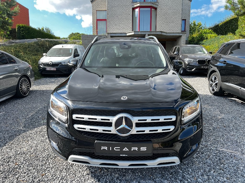 Mercedes GLB200d 2.0D Camera Airco GPS Carnet GARANTIE 1J, Auto's, 4 cilinders, Leder en Stof, Zwart, GLB