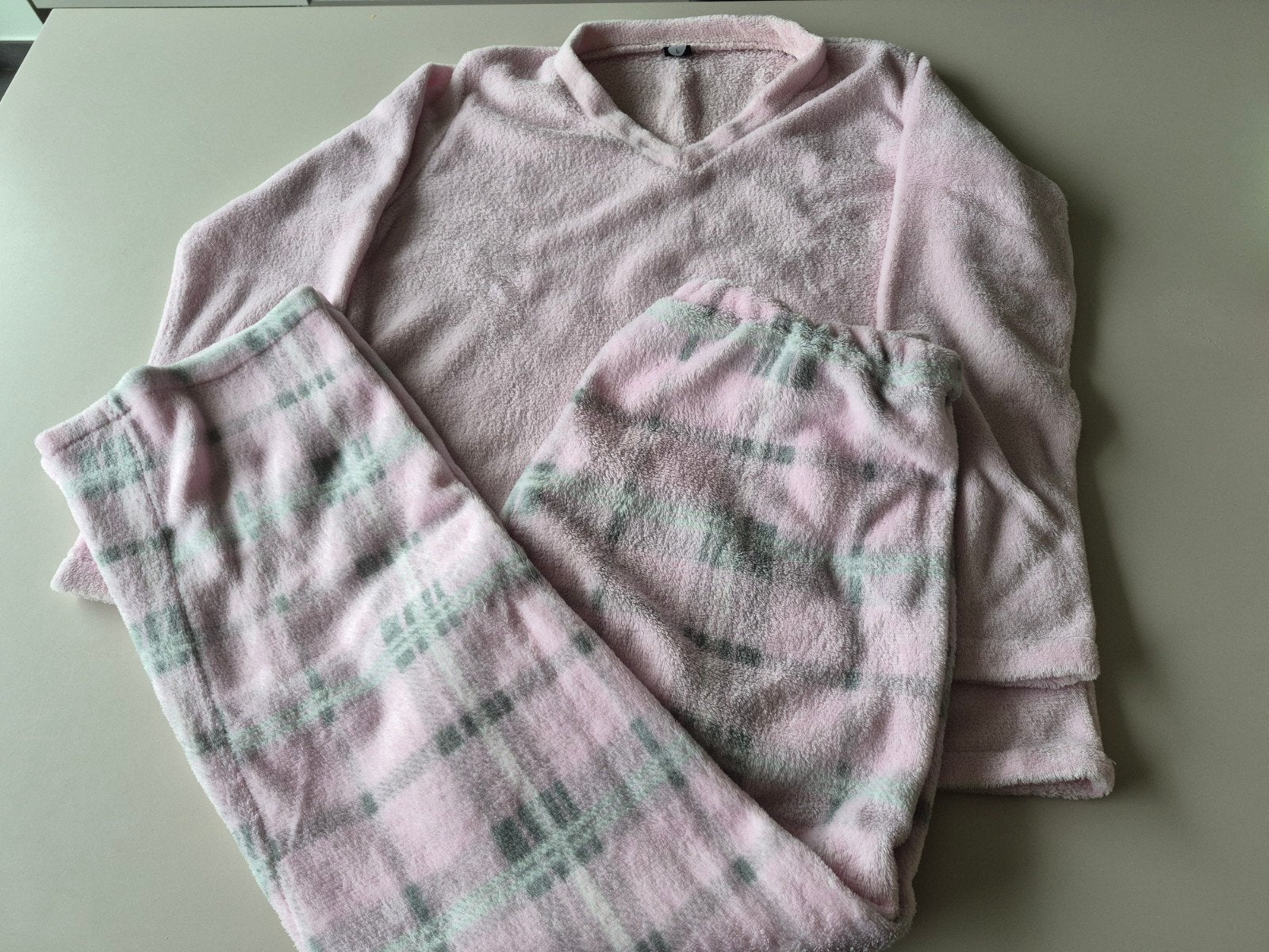 2 delige fleece pyjama: Maat L, Kleding | Dames, Ophalen of Verzenden, Zo goed als nieuw, Maat 42/44 (L)