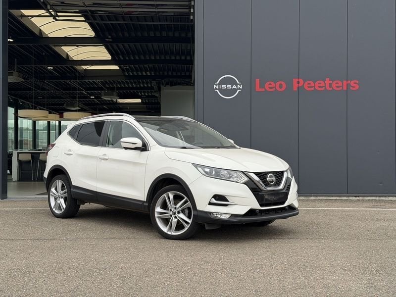 Nissan Qashqai DIG-T N-Connecta, Voorwielaandrijving, Stof, Gebruikt, 4 cilinders