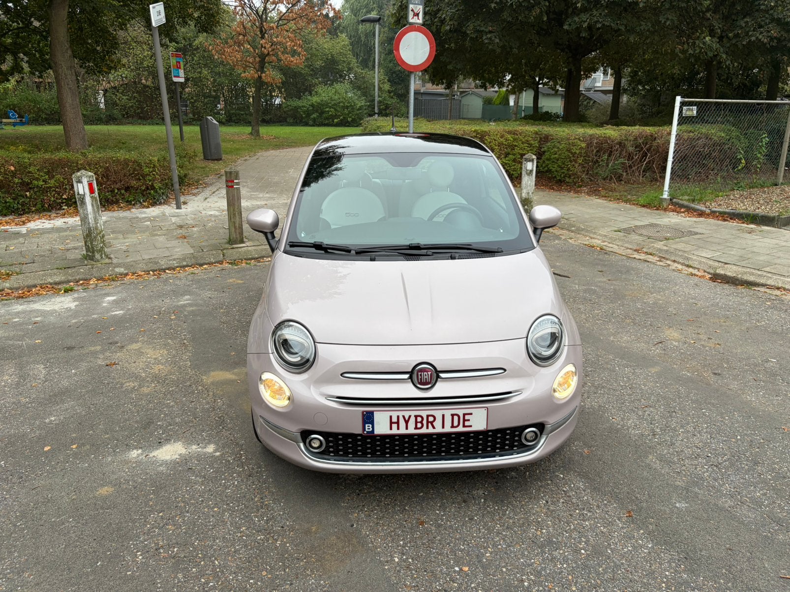 Fiat 500 hybride 94000km carplay 2021 garantie, Auto's, 88 g/km, Euro 6, Leder, Handgeschakeld