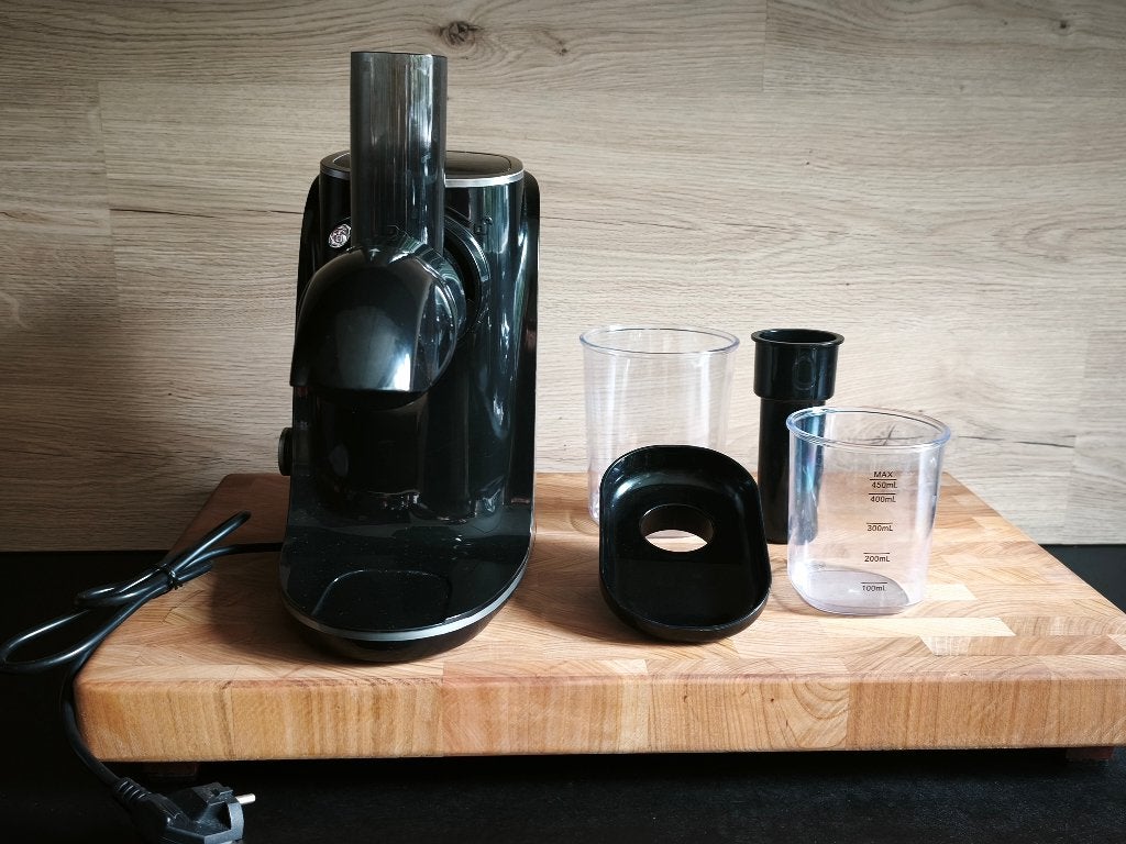 Slowjuicer voor groenten en fruit, Elektronische apparatuur, Juicers, Ophalen, Zo goed als nieuw, Elektrisch, Slowjuicer