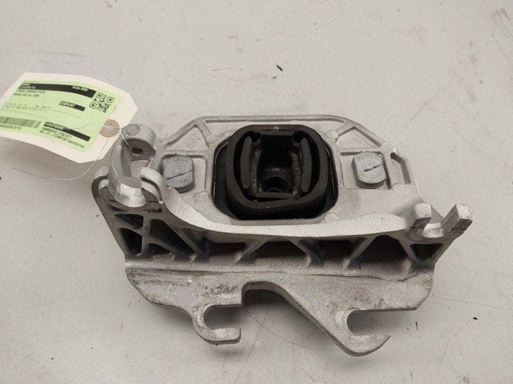 SUPPORT BOITE DE VITESSES ABS Juke (F16) (|112531060R|), Germany@nissan-services.eu, Kronenweg 38
50389  Wesseling, DE, Utilisé