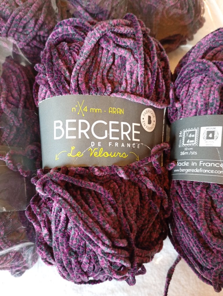 Bergère de France Le Velours paars-zwart chenille wol, Hobby en Vrije tijd, Breien en Haken, Ophalen of Verzenden, Nieuw, Breien of Haken