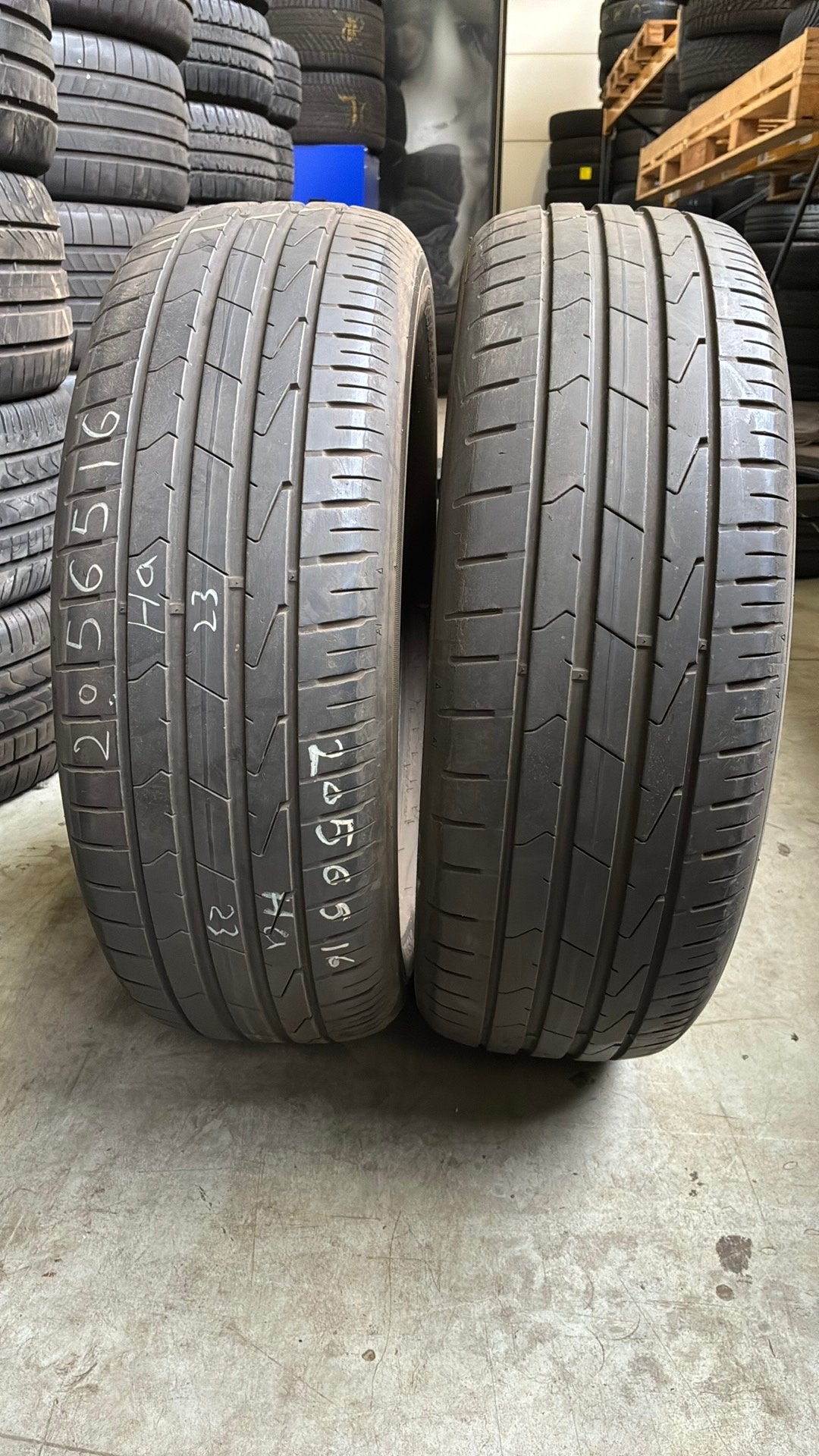 Pneus d'été 2056516 205/65/16 205/65R16 marque Hankook, Enlèvement
