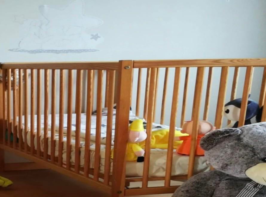 Babybedje/spijlenbed, Ophalen