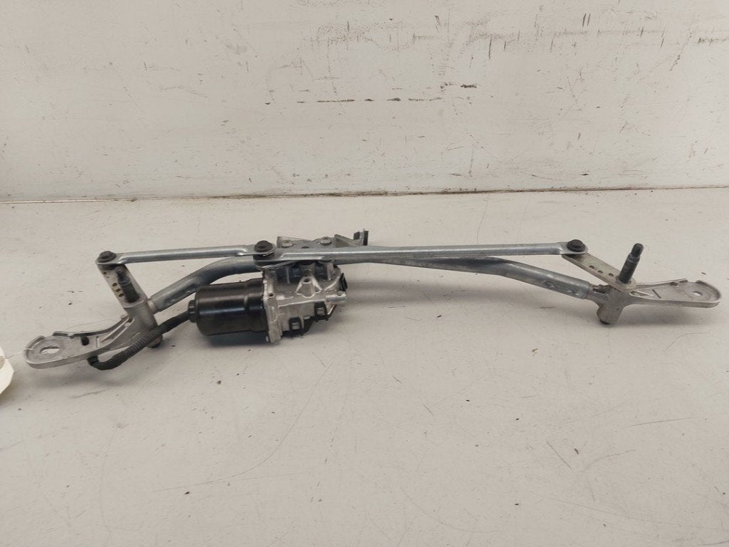 RUITENWISSER MECH + MOTOR BMW 3 serie Touring (G21), Gebruikt, Valeo, 100, rue de Courcelles
75017  Paris, FR, BMW